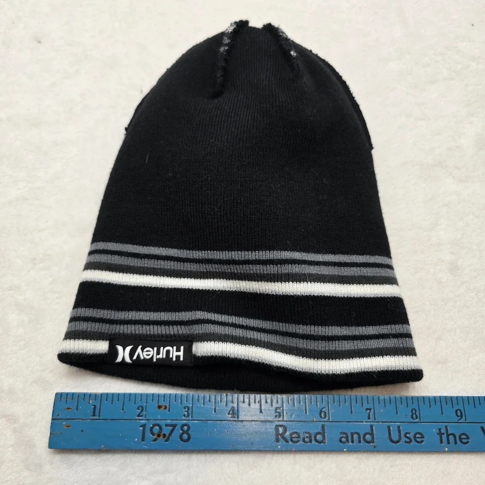 Hurley Striped Beanie‎ Y2K Streetwear Black Gray Youth Hat